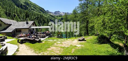 Tremorgio, Suisse. - 23 juin 2018 : paysage alpin panoramique de la région de Campolungo Banque D'Images
