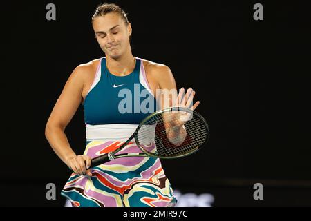Melbourne, Australie. 28th janvier 2023. Tennis, Grand Chelem - Open d'Australie, célibataires, femmes, finale: Rybakina (Kazakhstan) - Sabalenka (Bélarus). Aryna Sabalenka réagit. Credit: Frank Molter/dpa/Alay Live News Banque D'Images