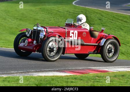 Andrew long, MG N Magnette, Triple M Register Race for Pre-War MG Cars, quinze minutes de course pour les emblématiques MG Midget, Magna et Magnette (d'où Trip Banque D'Images