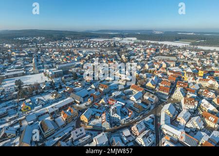 La ville viticole de Pleinfeld dans le district du lac franconien Banque D'Images