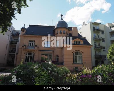BRNO, RÉPUBLIQUE TCHÈQUE - VERS SEPTEMBRE 2022: Villa Loew Beer House Banque D'Images