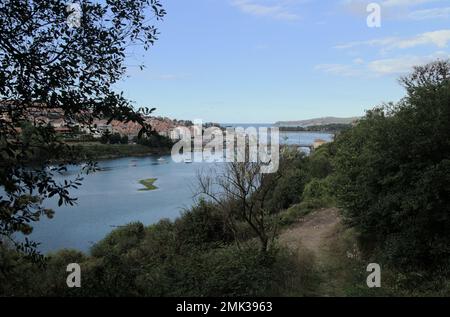 Partie côtière de Cantabrie dans le nord de l'Espagne, San Vicente de la Barquera Banque D'Images
