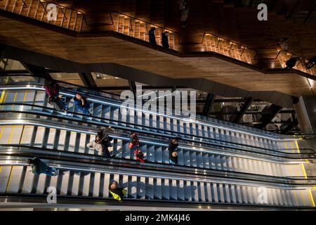 Seattle, États-Unis. 27th janvier 2023. Le public ouvre le nouveau sommet du centre de congrès de Seattle. Banque D'Images