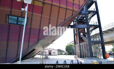 Szczecin, Pologne. 17 août 2022. La construction du Centername des Sciences marines de Jerzy Stelmach à Szczecin. Banque D'Images