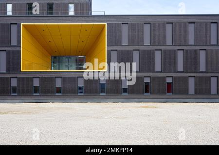 La Music Box, un nouveau bâtiment d'environ 50 salles pour musiciens sur le site de l'usine de gaz à Augsbourg. La loggia peut être utilisée par des groupes pour des concerts. Banque D'Images