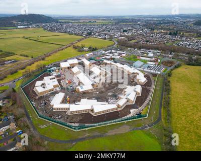 Stirling, Écosse, vue aérienne de la nouvelle prison de HMP & YOI Stirling en construction à côté de la prison existante de HMP & YOI Cornton Vale Banque D'Images