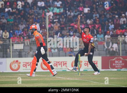 28 janvier 2023 à Sylhet-Bangladesh: Comilla Victorians équipe Bowler MUSTAFIZUR RAHMAN FIZ pendant le bowling sur le match d'aujourd'hui entre Comilla Victorians vs Khulna Tigers au Bangladesh Premier League (BPL) tournois 2023 à Sylhet International Cricket Stadium du Bangladesh. L'équipe de Comilla Victorians a remporté 4 courses. Le 28 janvier 2023 à Sylhet-Bangladesh (photo de MD Rafayat Haque Khan/ Eyepix Group) Banque D'Images