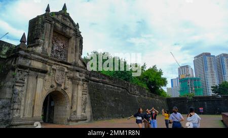 Fort Santiago est une citadelle construite d'abord par le conquistador espagnol, Miguel López de Legazpi pour la nouvelle ville établie de Manille, aux Philippines Banque D'Images