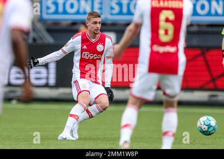 ROTTERDAM, PAYS-BAS - JANVIER 29 : Kenneth Taylor d'Ajax passe le ballon lors du match hollandais entre l'Excelsior Rotterdam et Ajax à Van Donge & de Roo Stadion sur 29 janvier 2023 à Rotterdam, pays-Bas (photo de Peter sous/ Orange Pictures) Banque D'Images