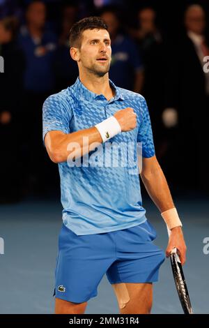 Melbourne, Australie. 29th janvier 2023. 4th SEED NOVAK DJOKOVIC de Serbie réagit après avoir battu 3rd SEED STEFANOS TSIPSAS de Grèce sur Rod laver Arena dans le match de finale des singles hommes le jour 14 de l'Open d'Australie 2023 à Melbourne, en Australie. Sydney Low/Cal Sport Media/Alamy Live News Banque D'Images