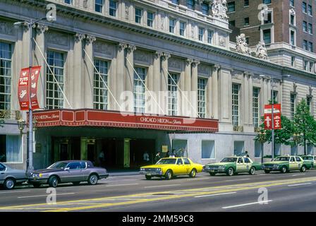 1988 HISTORIQUE CHICAGO HILTON HÔTEL ET TOURS CHICAGO ILLINOIS ETATS-UNIS Banque D'Images