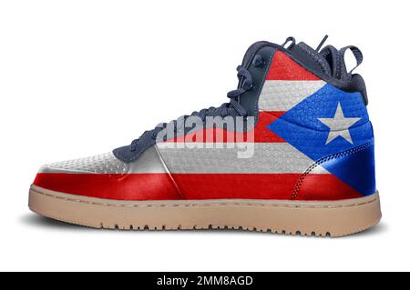 Brickers en caoutchouc tendance avec drapeau de Porto Rico isolé sur fond blanc Banque D'Images