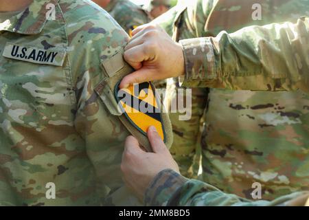 1st Cavalry Division a accueilli de nouveaux troopers après qu'ils ont terminé leur intégration de troupe Pegasus en traitement à fort Hood, Texas, 15 septembre 2022. Les troopistes passent moins de deux semaines à apprendre l'histoire de la division et à obtenir le temps de s'établir. Banque D'Images