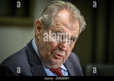 Belehrad, Srbsko. 29th janvier 2023. Le président tchèque Milos Zeman sourit lors de la rencontre avec des journalistes lors de sa visite officielle à Beograd, Serbie, 29 janvier 2023. Crédit : vit Simanek/CTK photo/Alay Live News Banque D'Images