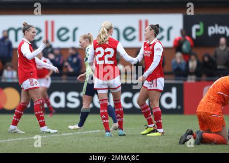 Borehamwood, Royaume-Uni. 29th janvier 2023. Caitlin Foord, d'Arsenal Women, célèbre le but d'ouverture lors du match rond de la coupe FA féminine 4th entre Arsenal Women et Leeds Utd Women à Meadow Park, à Borehamwood, en Angleterre, le 29 janvier 2023. Photo de Joshua Smith. Utilisation éditoriale uniquement, licence requise pour une utilisation commerciale. Aucune utilisation dans les Paris, les jeux ou les publications d'un seul club/ligue/joueur. Crédit : UK Sports pics Ltd/Alay Live News Banque D'Images