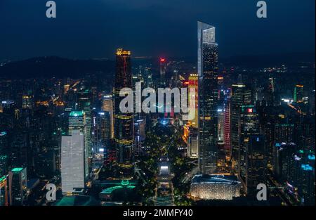 Vue sur la ville de guangzhou la nuit Banque D'Images