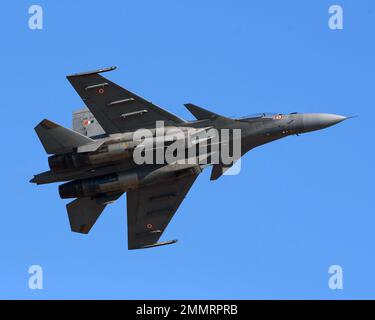 Passe-vol du Fleur de l'armée de l'air indienne su-30MKI au cours de l'exercice conjoint « Veer Guardian » avec l'armée de l'air du Japon à la base aérienne d'Hyakuri dans la préfecture d'Ibaraki, au Japon, sur 20 janvier 2023. Credit: AFLO/Alay Live News Banque D'Images