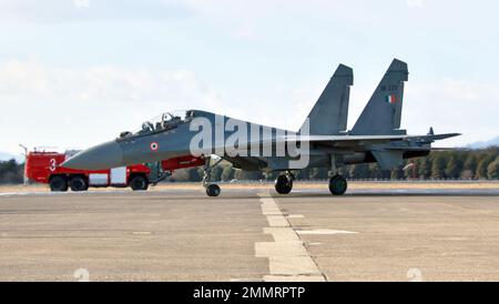 L'armée de l'air indienne su-30 MKI Flanker arrive pour la première fois à la base aérienne d'Hyakuri dans la préfecture d'Ibaraki, au Japon, sur 10 janvier 2023. Credit: AFLO/Alay Live News Banque D'Images