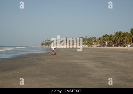 Kotu Beach, Gambie. Une destination de vacances populaire pour les touristes européens. Banque D'Images