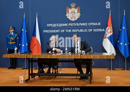 Belehrad, Srbsko. 30th janvier 2023. Le président tchèque Milos Zeman et le président serbe Aleksandar Vucic (à droite) s'expriment lors de la conférence de presse à Belgrade, en Serbie, au 30 janvier 2023. Crédit : vit Simanek/CTK photo/Alay Live News Banque D'Images