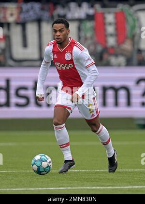 ROTTERDAM - Jurrien Timber of Ajax lors du match de première ligue des pays-Bas entre sbv Excelsior et Ajax au stade Van Donge & de Roo sur 29 janvier 2023 à Rotterdam, pays-Bas. ANP GERRIT VAN KOLOLEN Banque D'Images