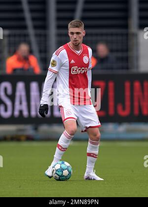 ROTTERDAM - Kenneth Taylor d'Ajax lors du match de première ligue néerlandais entre sbv Excelsior et Ajax au stade Van Donge & de Roo sur 29 janvier 2023 à Rotterdam, pays-Bas. ANP GERRIT VAN KOLOLEN Banque D'Images