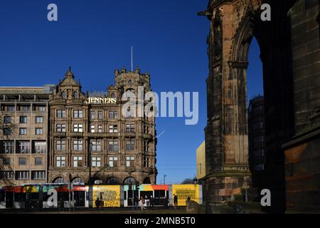 Edinburgh, Écosse, Royaume-Uni, 30 janvier 2023. Vue générale du bâtiment qui était le grand magasin Jenners sur Princes Street. crédit sst/alay live ne Banque D'Images