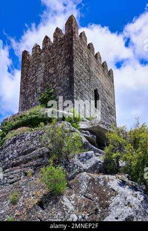 Château et tour, Sortelha, Serra da Estrela, Beira Alta, Portugal Banque D'Images