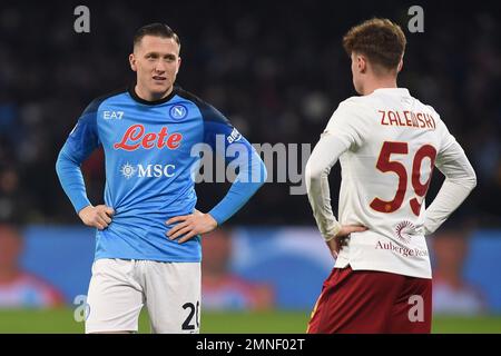 Naples, Italie. 29 janvier 2023. Piotr Zielinski de SSC Napoli et Nicola Zalewski d'AS Roma pendant la série Un match entre SSC Napoli et AS Roma à S. Banque D'Images