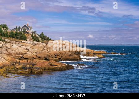 La côte rocheuse de la Nouvelle-Écosse, Canada. Banque D'Images