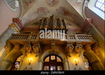 Budapest, Hongrie. Intérieur de l'église de Saint-Michel de l'intérieur de la ville de Budapest Banque D'Images