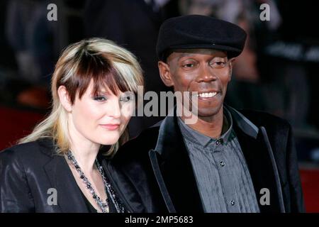 Maxi Jazz et DJ Sister Bliss de Faithless arrivant aux World Music Awards 2006, Earl's court, Londres. ROYAUME-UNI. 11/15/2006. Banque D'Images