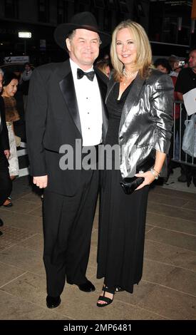 Micky Dolenz et sa femme Donna Quinter au gala d'automne 2011 du Ballet de New York, qui s'est tenu au David Koch Theatre du Lincoln Center. New York, NY 22nd septembre 2011. Banque D'Images