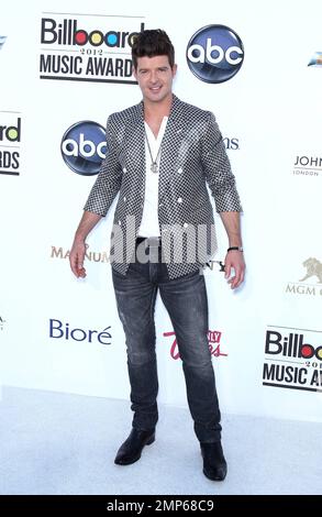 Robin Thicke aux Billboard Music Awards 2012 qui se tiennent au MGM Grand Garden Arena, dans le MGM Grand Resort & Casino de Las Vegas, Nevada. 20th mai 2012. . Banque D'Images