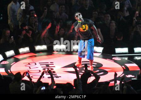 Lil Wayne joue en direct sur scène lors du festival de musique iHeartRadio 2012 qui s'est tenu au MGM Grand Garden Arena dans le MGM Grand Resort & Casino de Las Vegas, Nevada. 21st septembre 2012. Banque D'Images