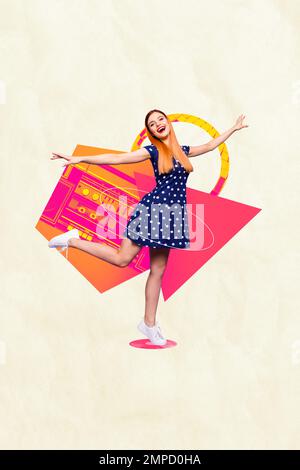Création photo collage poster photo illustration de joyeuse jolie femme élégante danse ballet isolé sur fond de peinture Banque D'Images