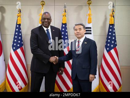 Séoul, Corée du Sud. 31st janvier 2023. 31 janvier 2023-Séoul, Corée du Sud-États-Unis Le secrétaire à la Défense Lloyd Austin avec le ministre de la Défense sud-coréen Lee Jong-sup lors d'une réunion ministérielle au ministère de la Défense à Séoul, en Corée du Sud, le mardi 31 janvier 2023. (Credit image: © South Korea Defense Ministry via ZUMA Press Wire) USAGE ÉDITORIAL SEULEMENT! Non destiné À un usage commercial ! Crédit : ZUMA Press, Inc./Alay Live News Banque D'Images