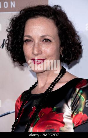 Bebe Neuwirth lors de la présélection du 50th anniversaire du « petit déjeuner au Tiffany's » qui s'est tenue au Hall Alice Tully, au Lincoln Center. New York, NY 15th septembre 2011. Banque D'Images