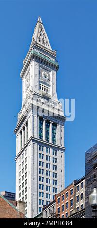 Le site de Boston Custom House Tower, construit en 1915 au sommet de la Custom House de 1847, est maintenant un hôtel Marriott en copropriété dans le quartier financier. Banque D'Images