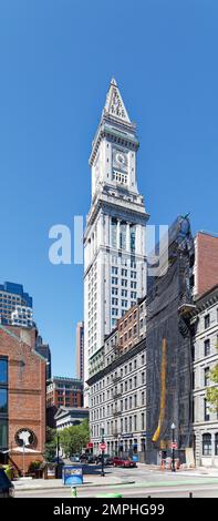 Le site de Boston Custom House Tower, construit en 1915 au sommet de la Custom House de 1847, est maintenant un hôtel Marriott en copropriété dans le quartier financier. Banque D'Images