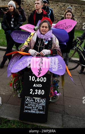 Sur 30 janvier 2023 les démontrateurs protestent face à la Chambre des Lords que le projet de loi pour donner plus de pouvoir à la police est débattu Mary-Ellen, handicap Banque D'Images