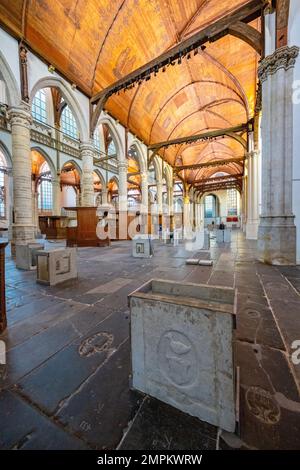 Intérieur de l'église Oude Amsterdam pays-Bas. Banque D'Images