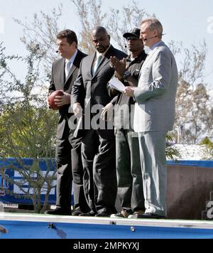 Chad Johnson arrive pour être interviewé sur ESPN. Scottsdale, Arizona. 1/30/08. Banque D'Images