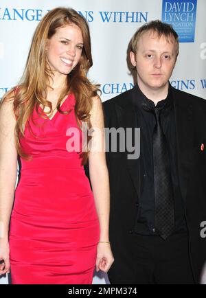 James McCartney à The change commence dans le cadre du gala bieneit qui a eu lieu au Metropolitan Museum o Art de New York, NY. 12/13/10. Banque D'Images