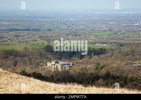 La maison principale à Lyme Park vue de Bowstonegate Cheshire Angleterre Banque D'Images