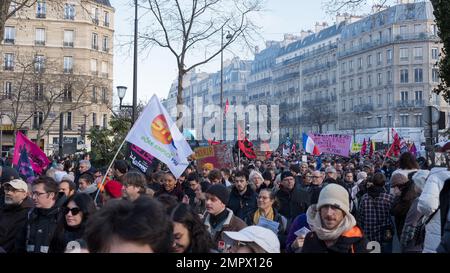 Paris, France, le 31th janvier 2023. Des manifestants dans la rue contre la réforme des pensions du gouvernement - Jacques Julien/Alay Live News Banque D'Images