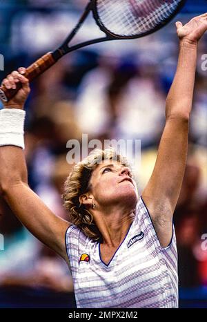 Chris Evert (États-Unis) participe à l'Open de tennis américain 1985. Banque D'Images