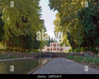 Une photo étonnante du jardin Shazdeh Mahan en Iran Banque D'Images