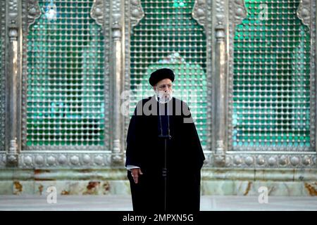 Téhéran, Iran. 31st janvier 2023. Le Président iranien Ebrahim Raisi assiste à une cérémonie de renouvellement de l'allégeance aux idéaux du fondateur de la République islamique, l'ayatollah Ruhollah Khomeini et les martyrs de la Révolution islamique à Téhéran, en Iran, sur le 31 janvier 2023. Photo du Bureau de presse du Président iranien/UPI crédit: UPI/Alay Live News Banque D'Images