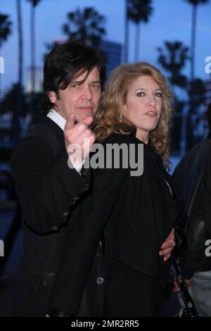 Michael Damian et Janeen Damian arrivent à la nuit d'ouverture du festival du film de Newport Beach, avec une première projection mondiale du « cinq étoiles Day ». Los Angeles, Californie. 4/22/10. Banque D'Images